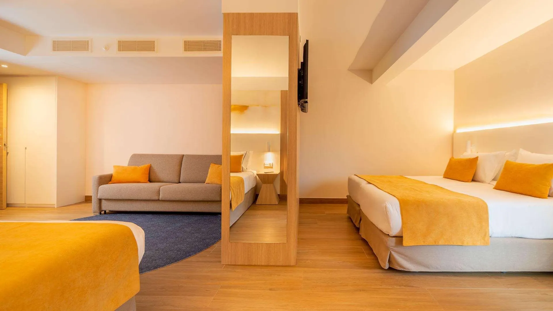 L'Azure Hotel 4* Sup Lloret de Mar