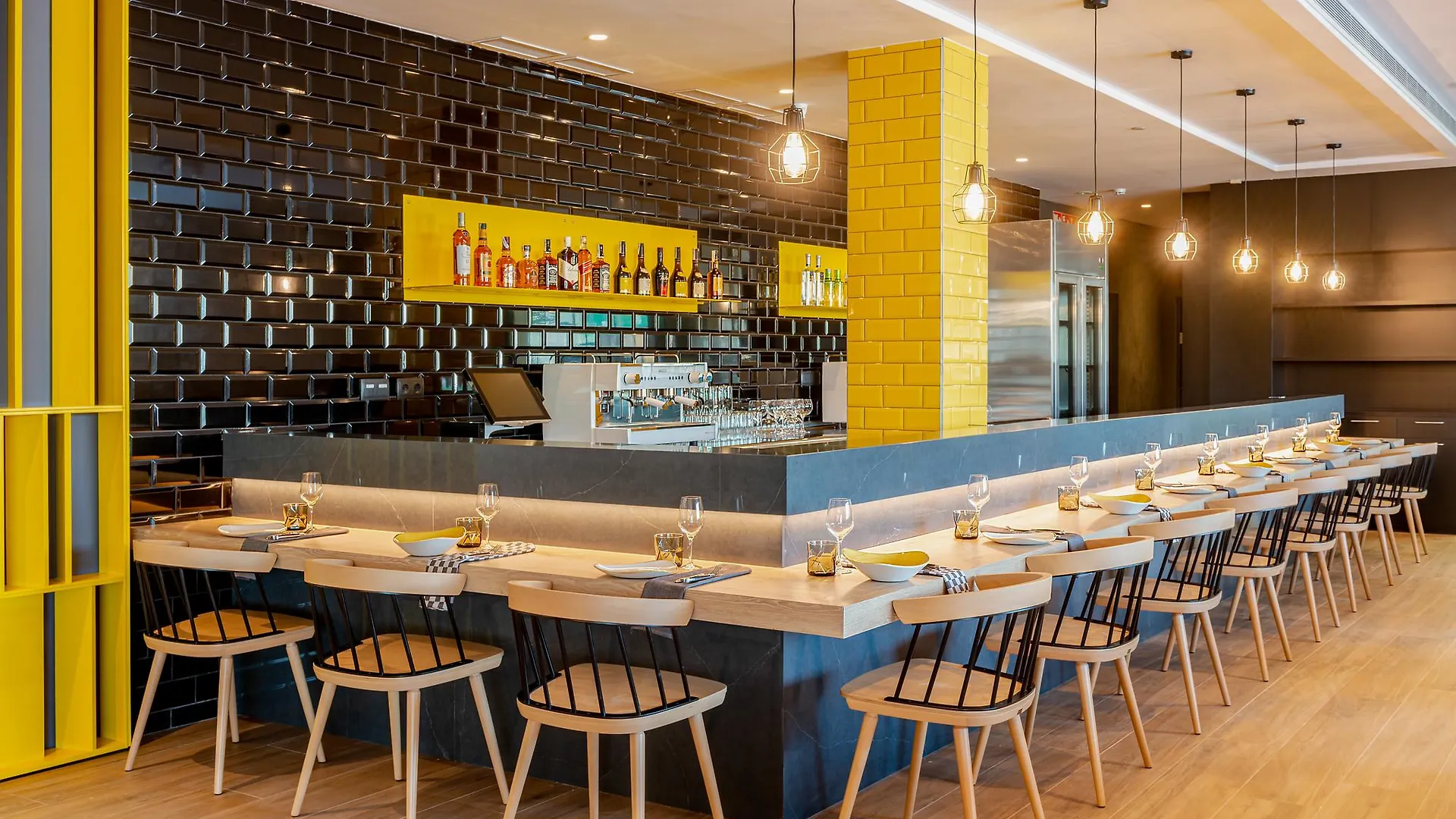 ****  יורט דה מאר L'Azure Hotel 4* Sup ספרד