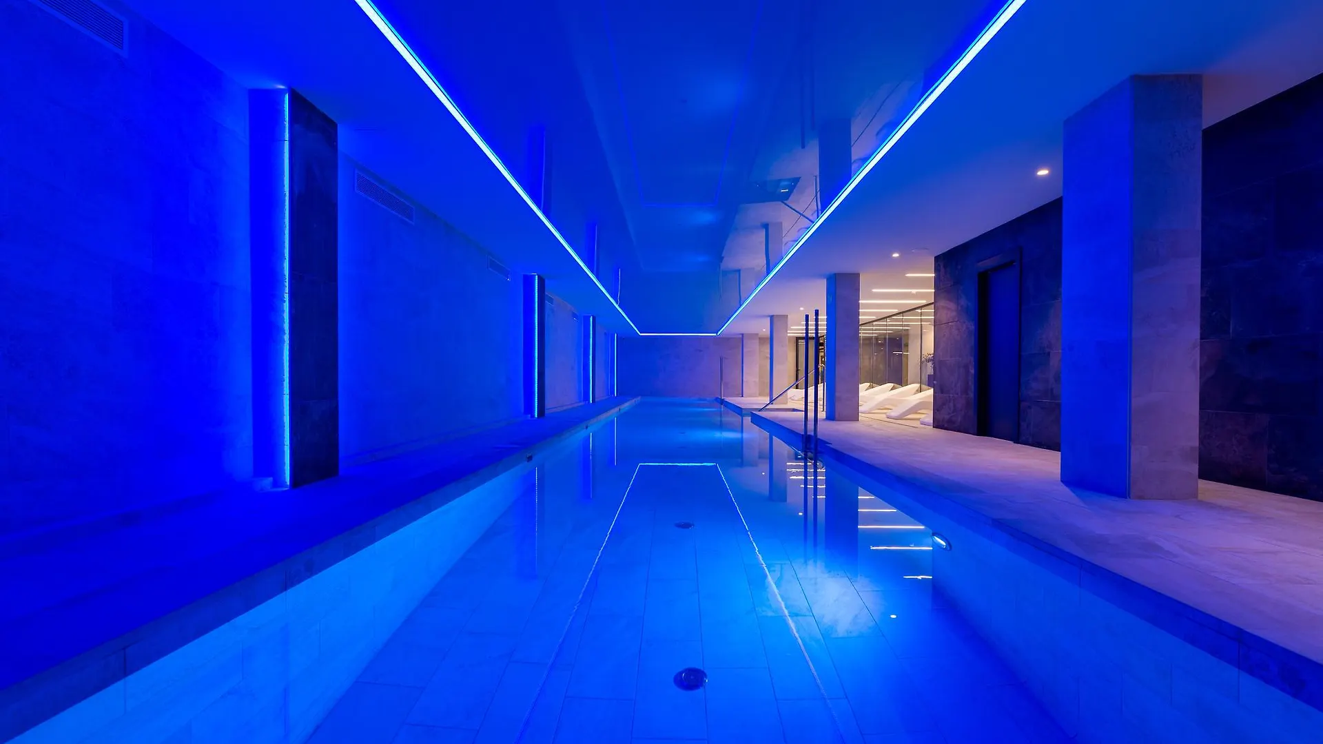 יורט דה מאר L'Azure Hotel 4* Sup