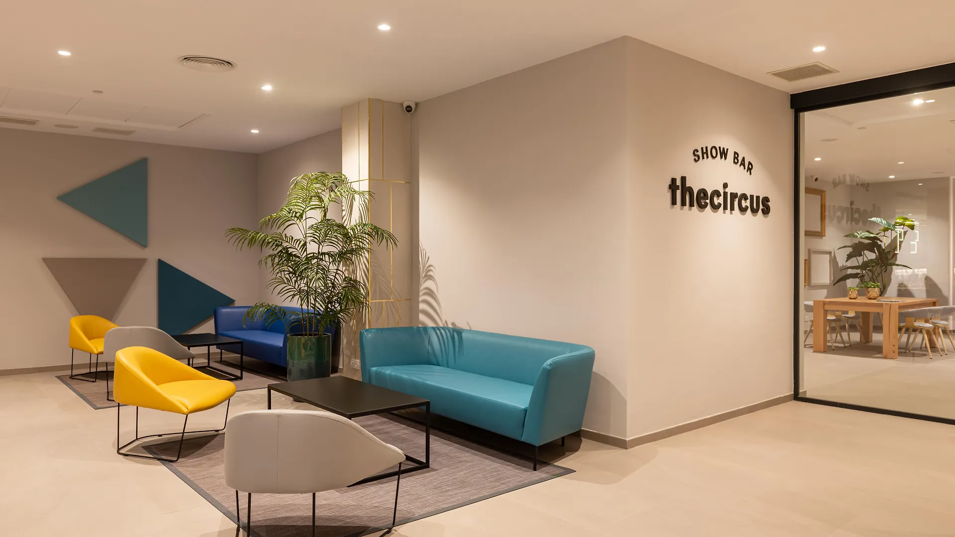יורט דה מאר L'Azure Hotel 4* Sup