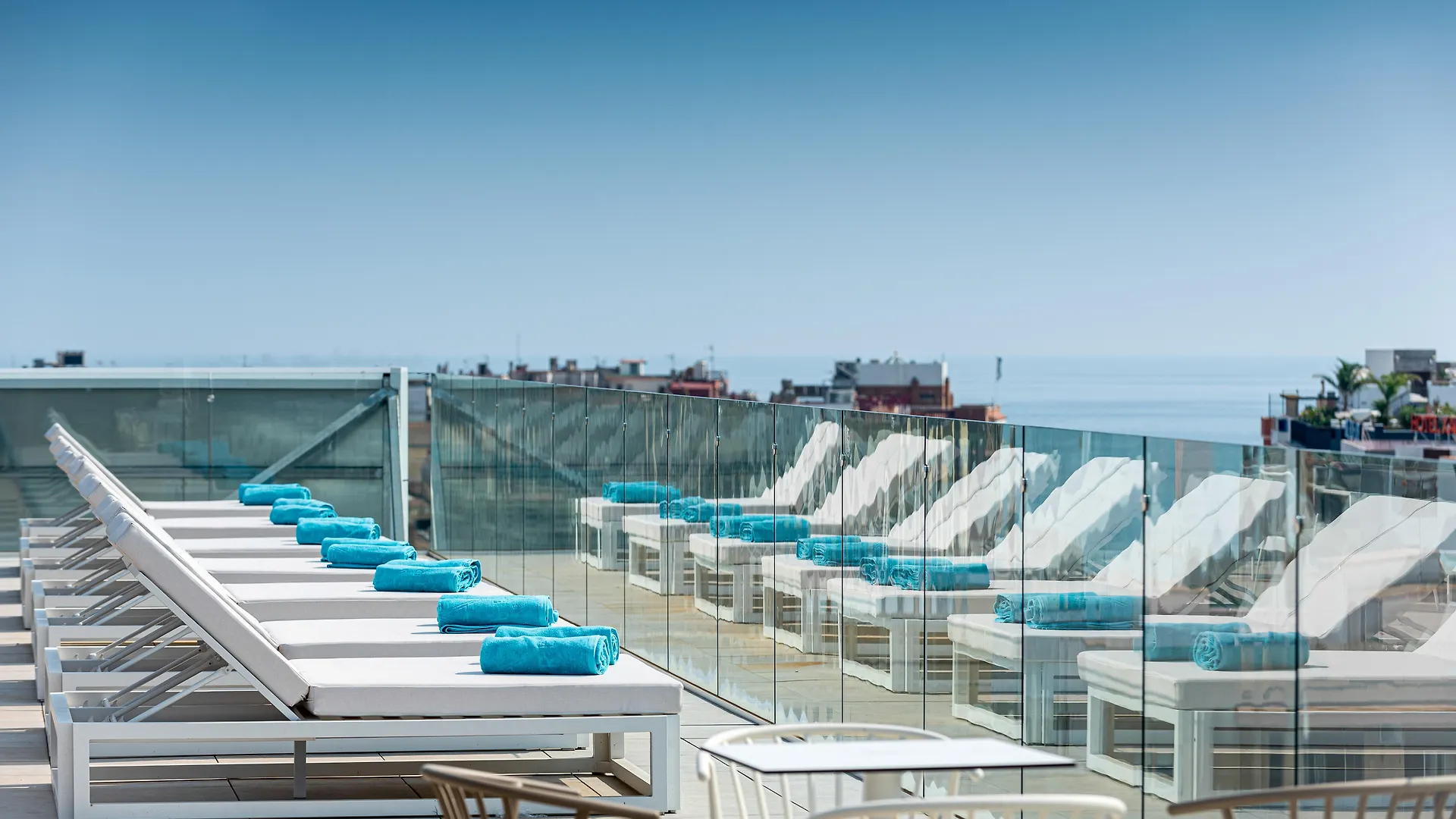 L'Azure Hotel 4* Sup Lloret de Mar 4*,