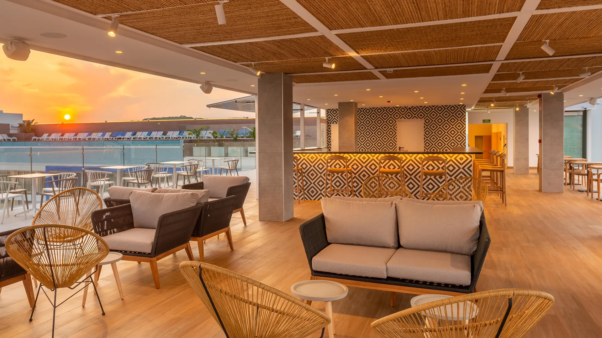 L'Azure Hotel 4* Sup Lloret de Mar