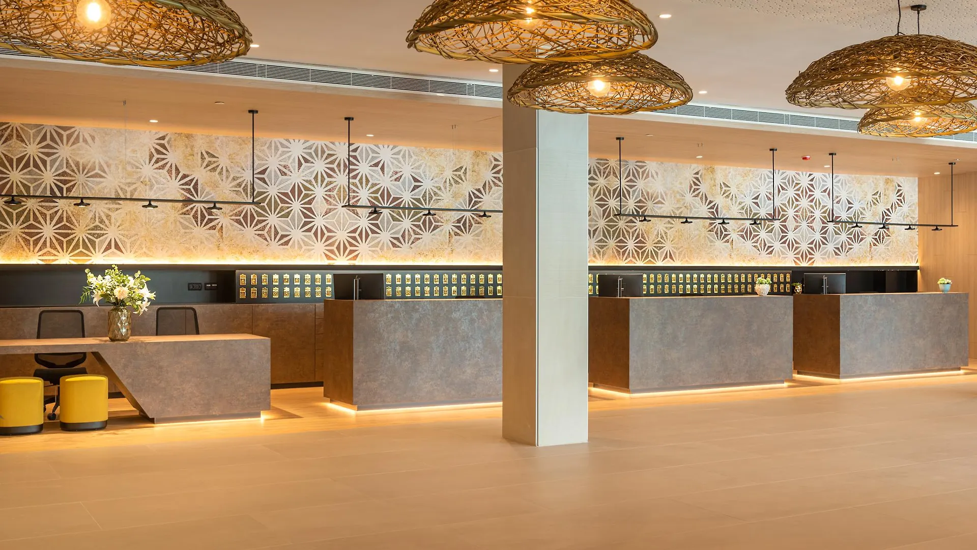 L'Azure Hotel 4* Sup 滨海略雷特